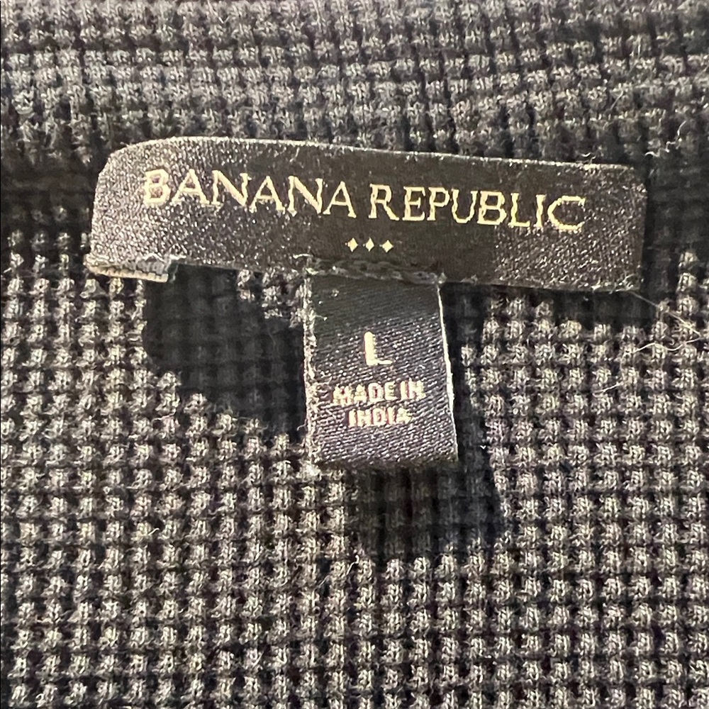 Banana Republic 2pk Men's Waffle Long-Sleeve Henleys - Black & Maroon - Large - Picture 2 of 9